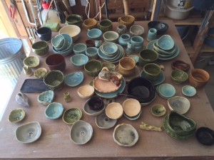 ３月28日までの作品が焼き上がりました。 ご都合のよいときに受け取りにお越しください（事前連絡をお願いします）